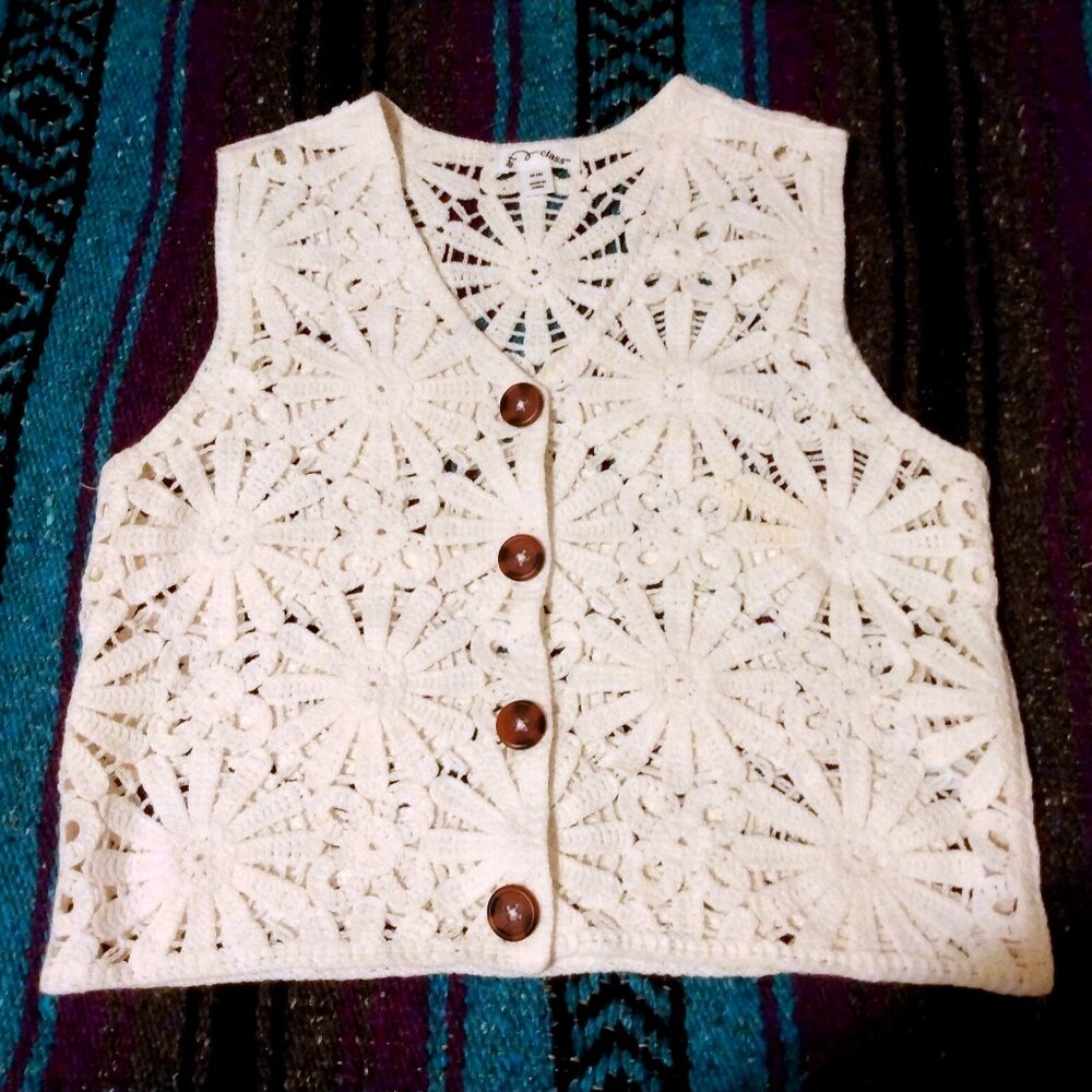 Art Class Crochet Floral Vest M (8) Ivory Boho Cottagecore Coquette Layering